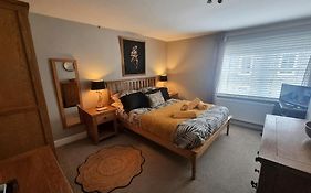 Boutique Ensuite Studios